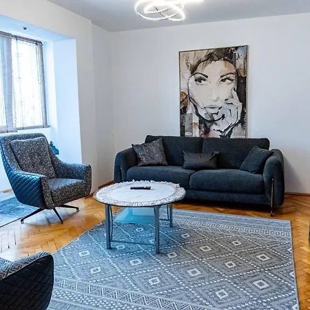 Апартаменти Rum Apartment *